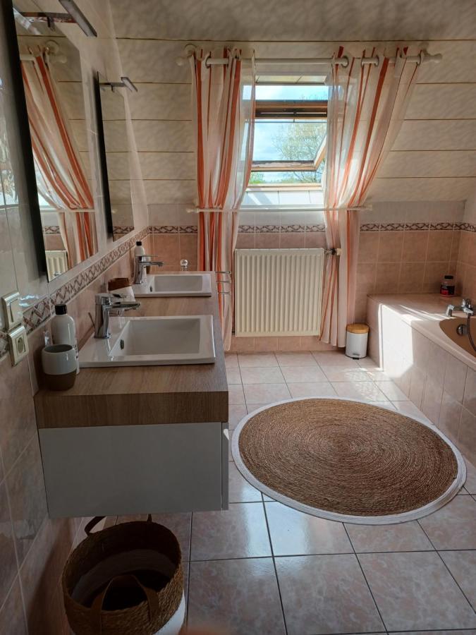 Bed and Breakfast Kerniguez 3 Carhaix-Plouguer Zewnętrze zdjęcie